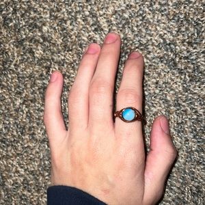 Handmade wire ring, size7